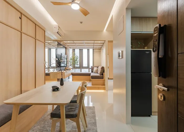 Apartment Eastwood 1br Muji Luxe Minimalist Fast Wifi