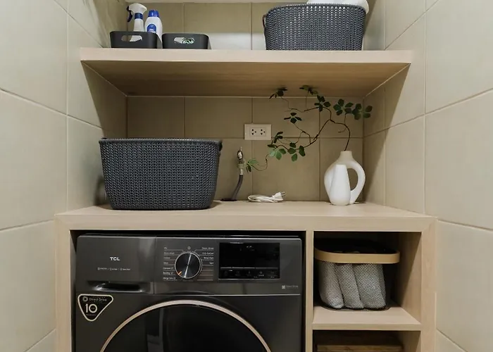 Eastwood 1br Muji Luxe Minimalist Fast Wifi Apartment *
