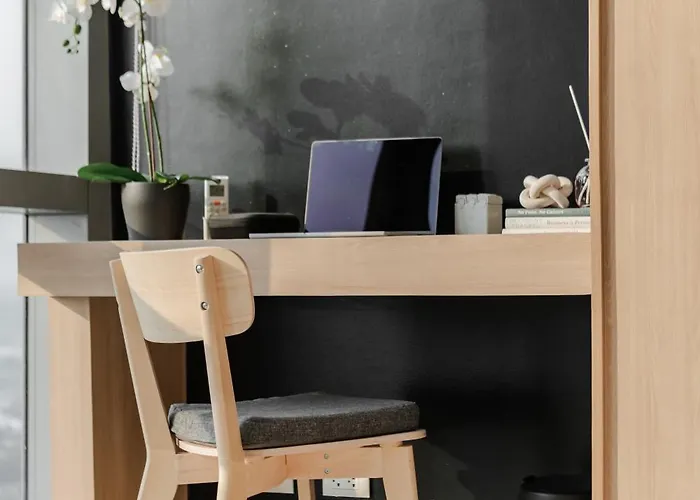 Apartment Eastwood 1br Muji Luxe Minimalist Fast Wifi