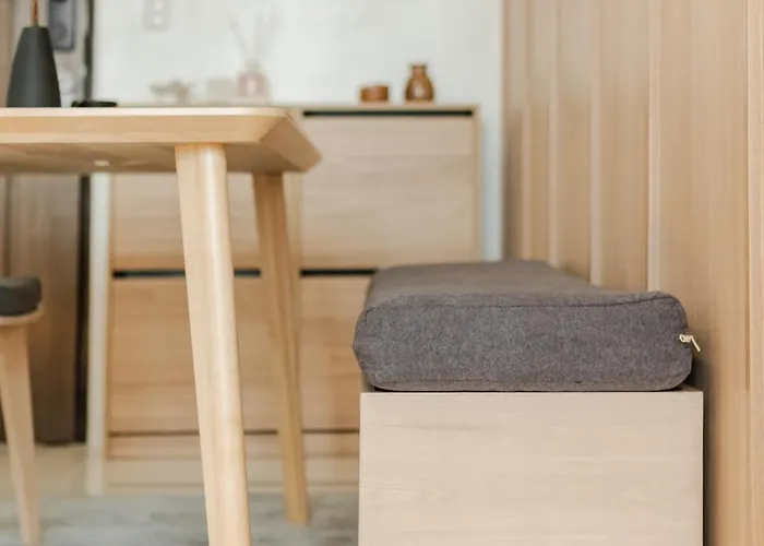 Eastwood 1br Muji Luxe Minimalist Fast Wifi Apartment *