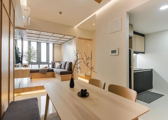 Eastwood 1br Muji Luxe Minimalist Fast Wifi Apartment *