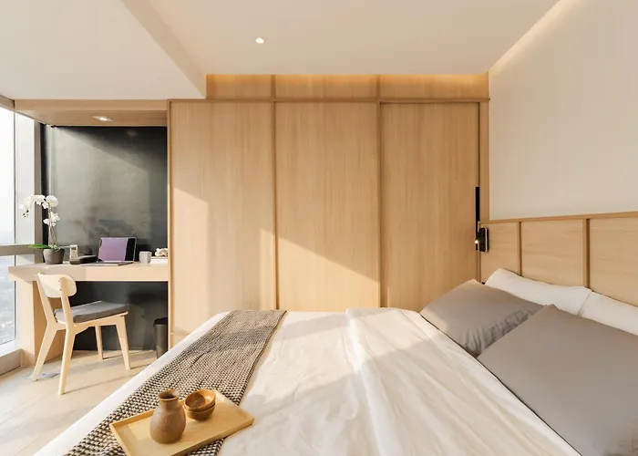 Apartment Eastwood 1br Muji Luxe Minimalist Fast Wifi