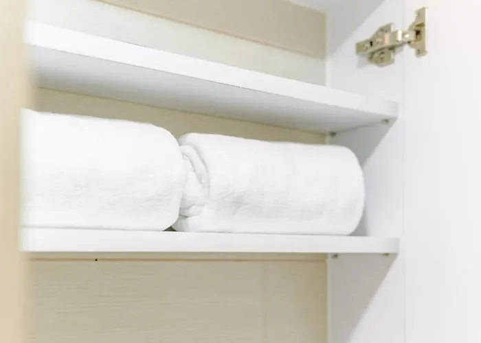 Eastwood 1br Muji Luxe Minimalist Fast Wifi Apartment