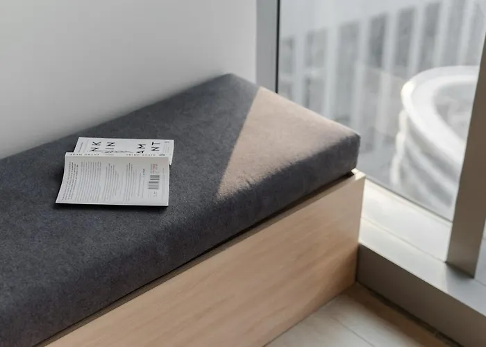Eastwood 1br Muji Luxe Minimalist Fast Wifi