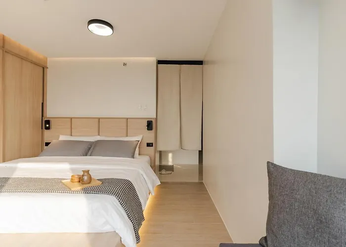 Eastwood 1br Muji Luxe Minimalist Fast Wifi Apartment